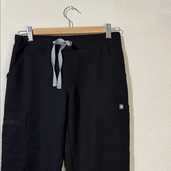 Figs Women’s Scrub Pants Bottoms Black XS - Picture 2 of 4